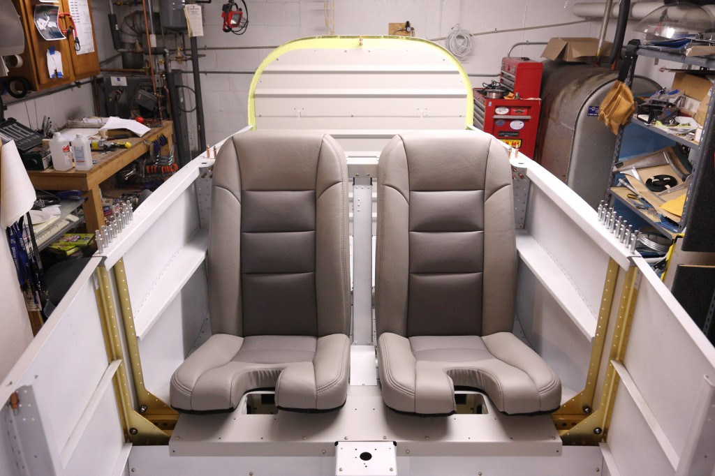 seats_installed
